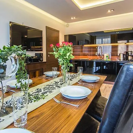 Deluxe Z Sauną - 5d Apartament