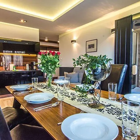 Deluxe Z Sauną - 5d Apartament