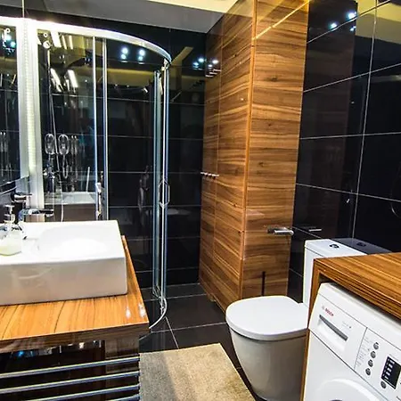 Deluxe Z Sauną - 5d Apartament